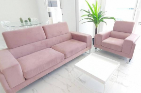 SKOL 645. Exclusive Three Bedrooms Apartment with Sea Views